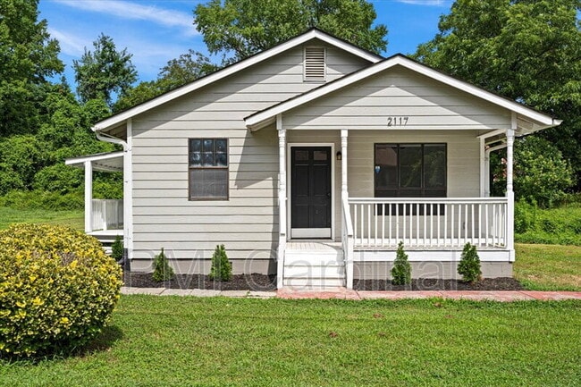 Photo - 2117 Wilson Ave