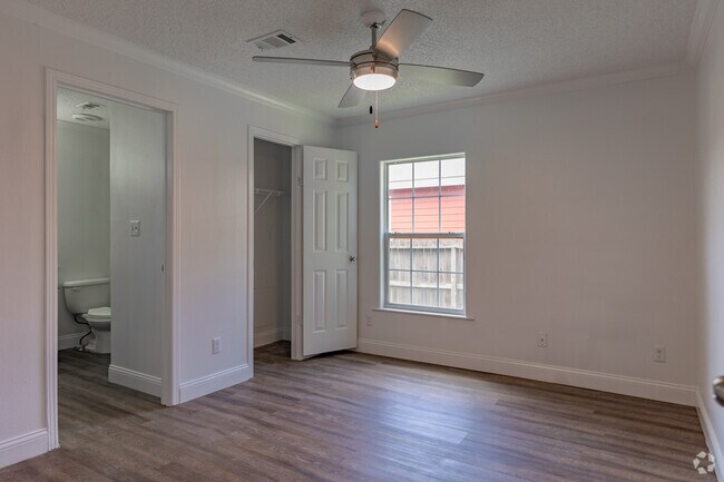Second bedroom