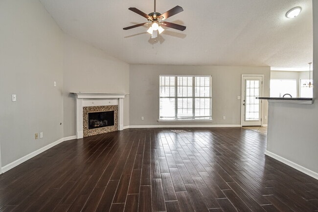 Photo - 13231 Braybourne Pkwy