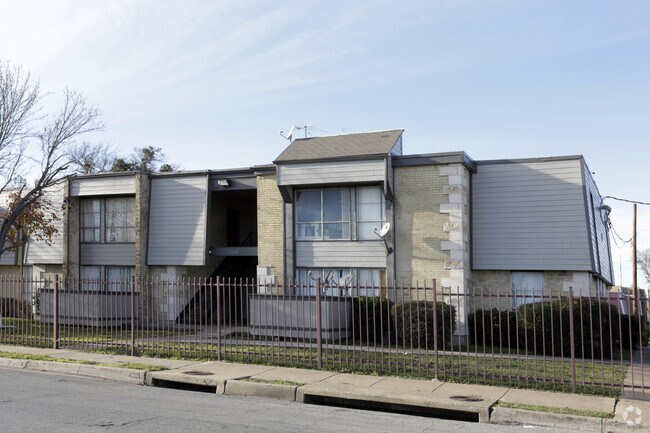 Highland Park Apartments