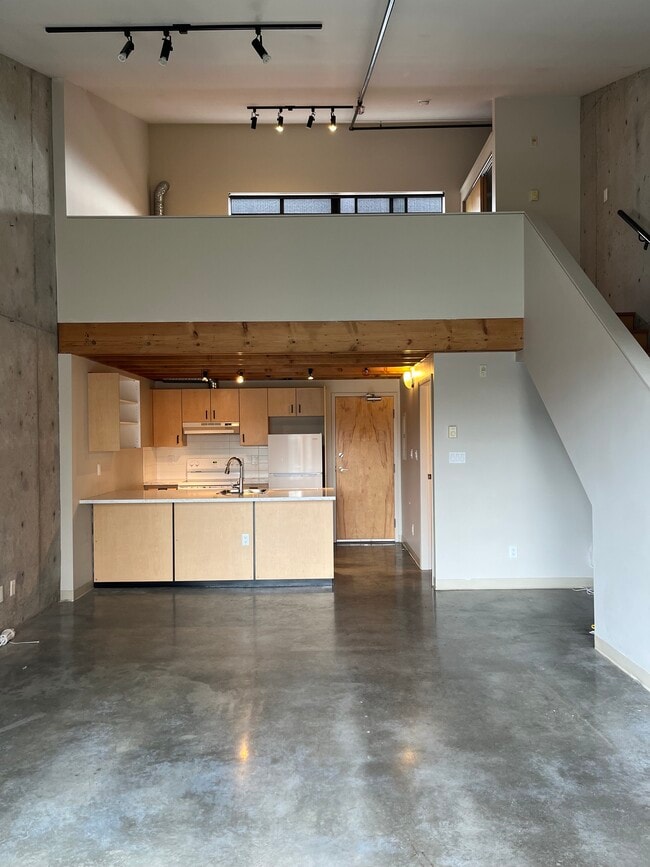 Photo - The Wilson Block