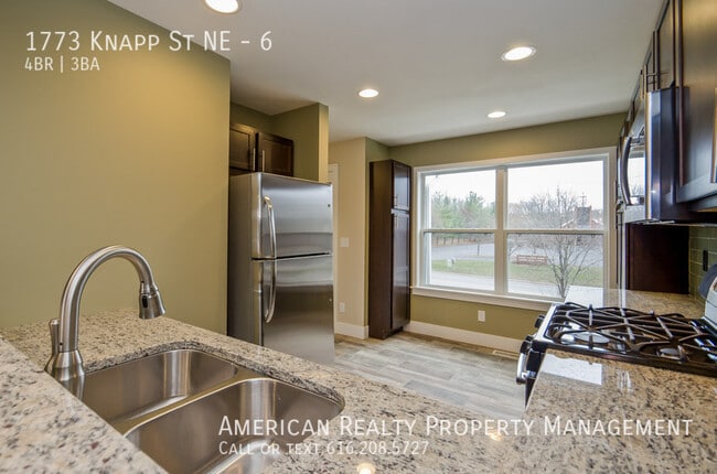 Photo - 1773 Knapp St NE Unidad 6