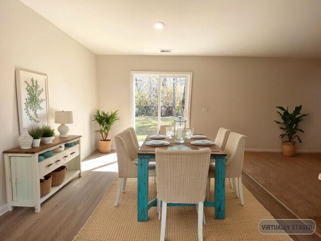 Photo - BETTER THAN NEW!