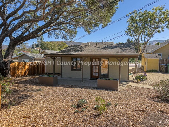 Building Photo - AVAILABLE NOW - Newly renovated studio in SLO Old Town Railroad District