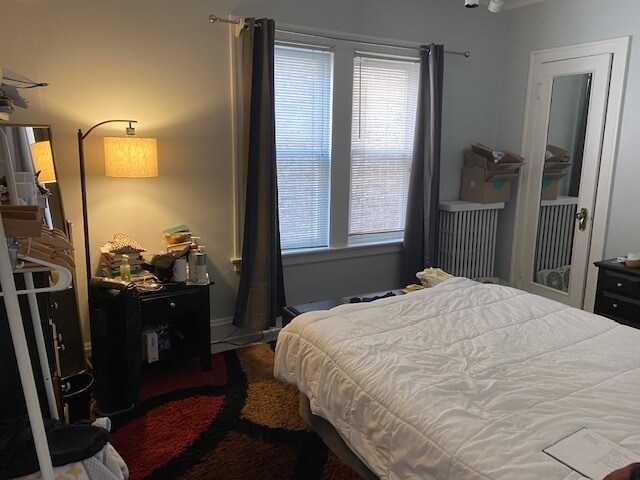 Photo - 5410 W Berteau Ave Unit APT2