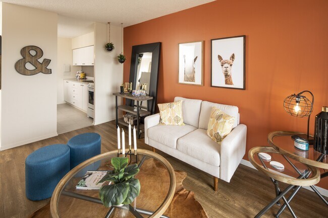 Photo - Lakeview Apartments