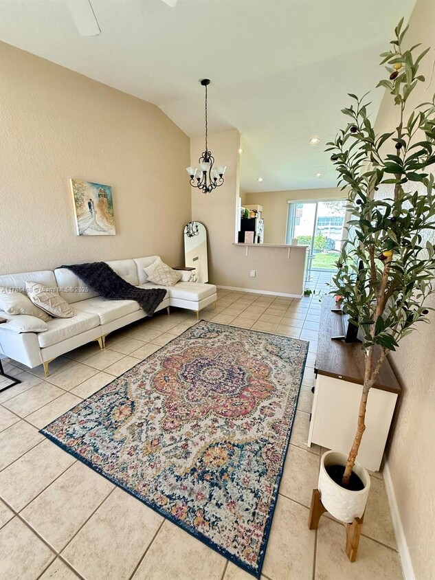 Photo - 18803 SW 28th St (Miramar, FL)