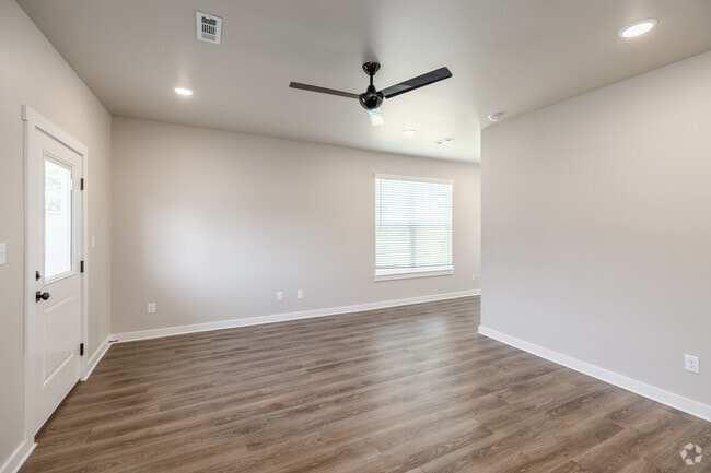 3BR, 2.5BA - 1,630SF - Living Room
