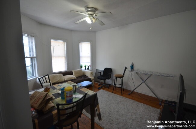 Photo - 26 Haskell St Unit 2