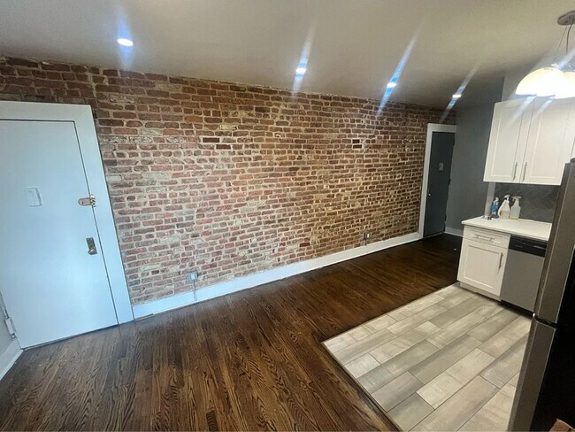 Photo - 480 Concord Ave Unit 5