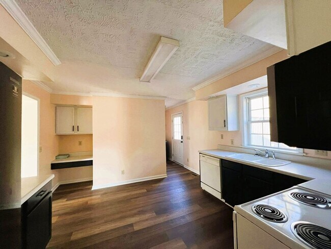 Photo - 108 Glenn Forest Dr