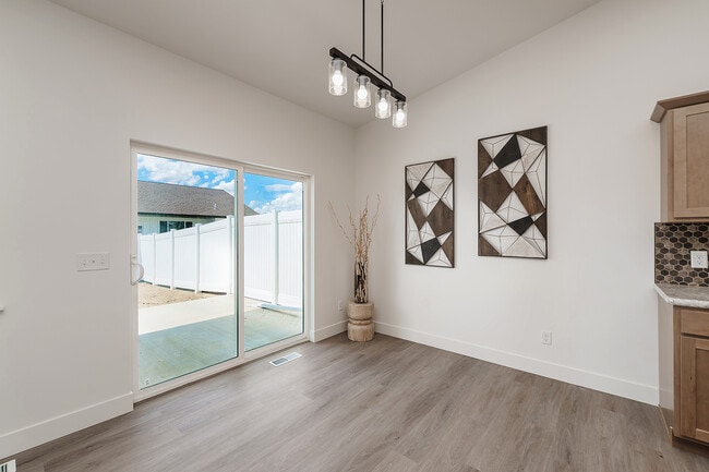 Photo - 5915 Little River Loop Townhome