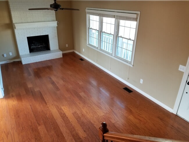 Photo - 10302 Kipling Dr SW