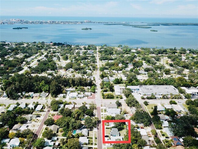 Photo - 428 Orangewood Dr