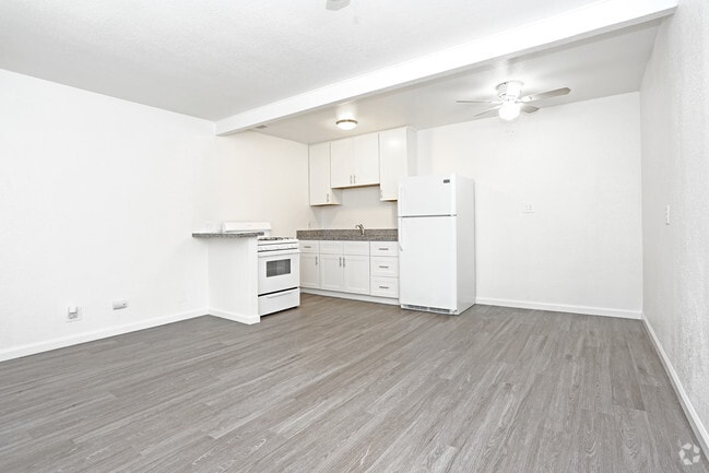 SUR Apartments
