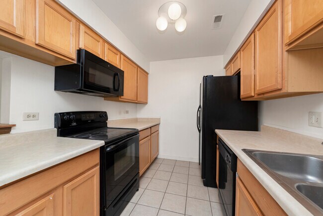 1420 Stonebridge Cir Unit N-3