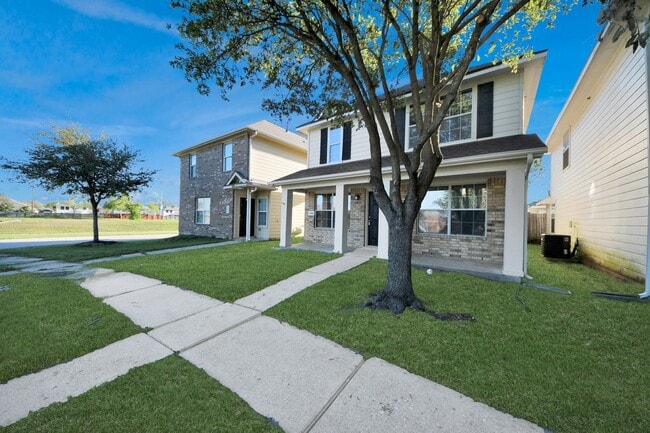 Photo - 6446 Mountain Pines Ln