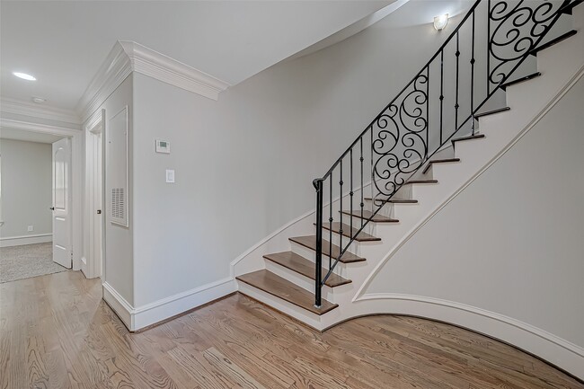 Photo - 5226 Kiam St