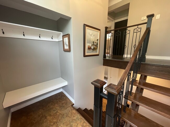 Photo - 1128 Sole St