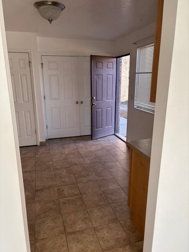 Photo - 1732 Melville Cir Unidad 1