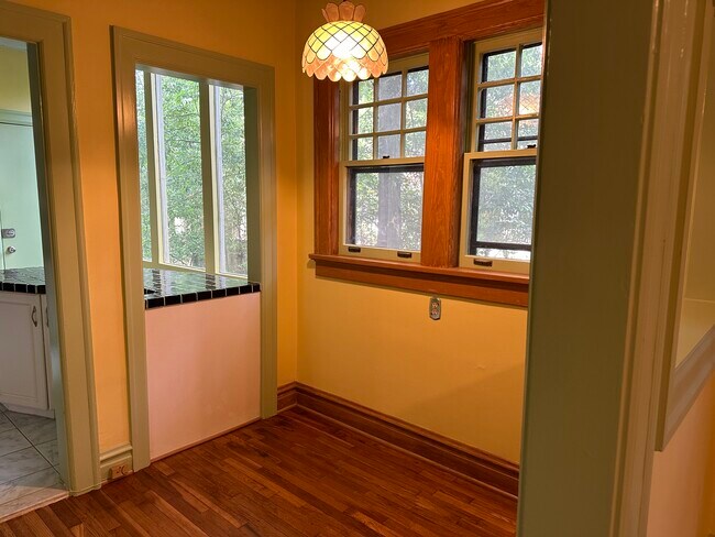 Photo - 633 Moreland Ave NE Unit Condo