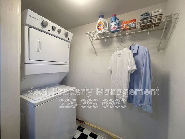 Photo - 755 Arlington Ave