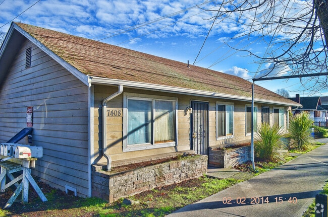 Building Photo - 7408 Rainier Avenue South Unit 1 Rental