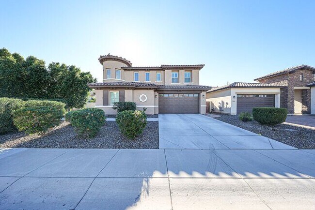 Building Photo - Stunning home located in the heart of Chandler, AZ!
