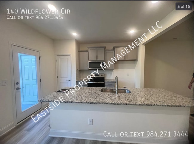 Photo - 140 Wildflower Cir