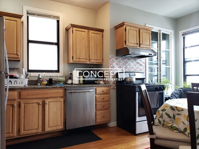 Photo - 358 Princeton St Unit 2