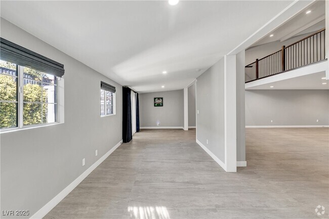 Building Photo - 2204 Plaza De La Candela Rental