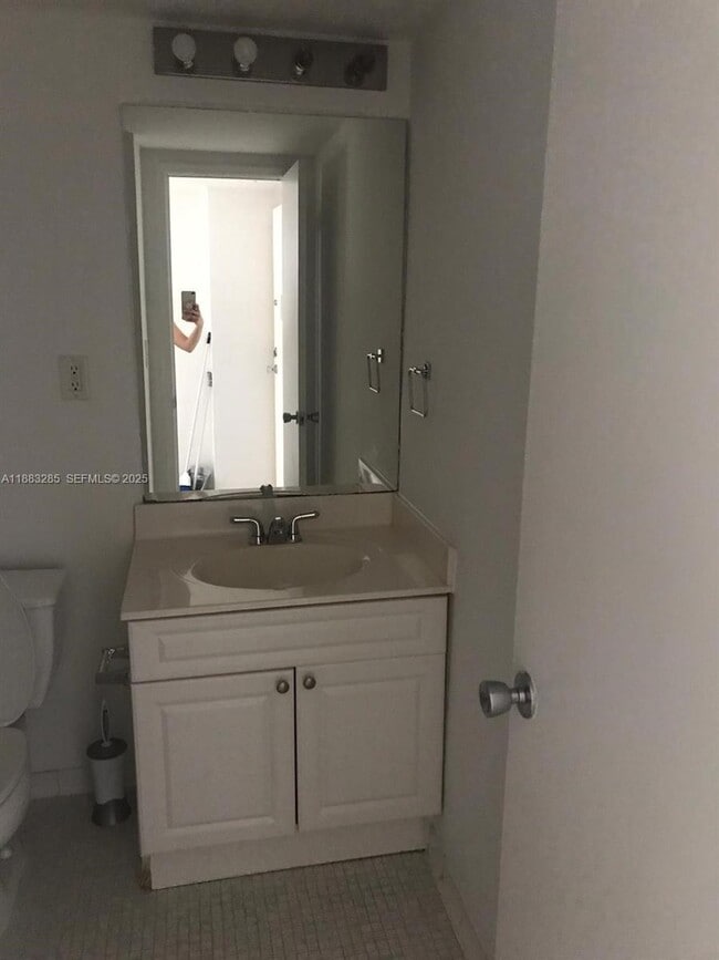 Photo - 19380 Collins Ave Unit 319