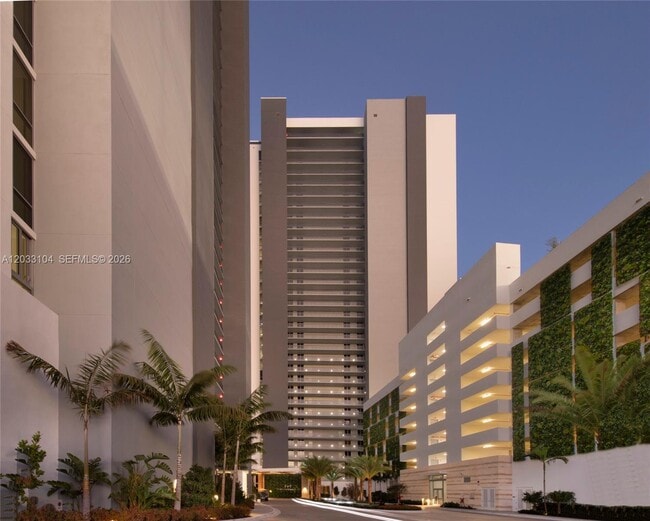 Photo - 16385 Biscayne Blvd Unit 1417