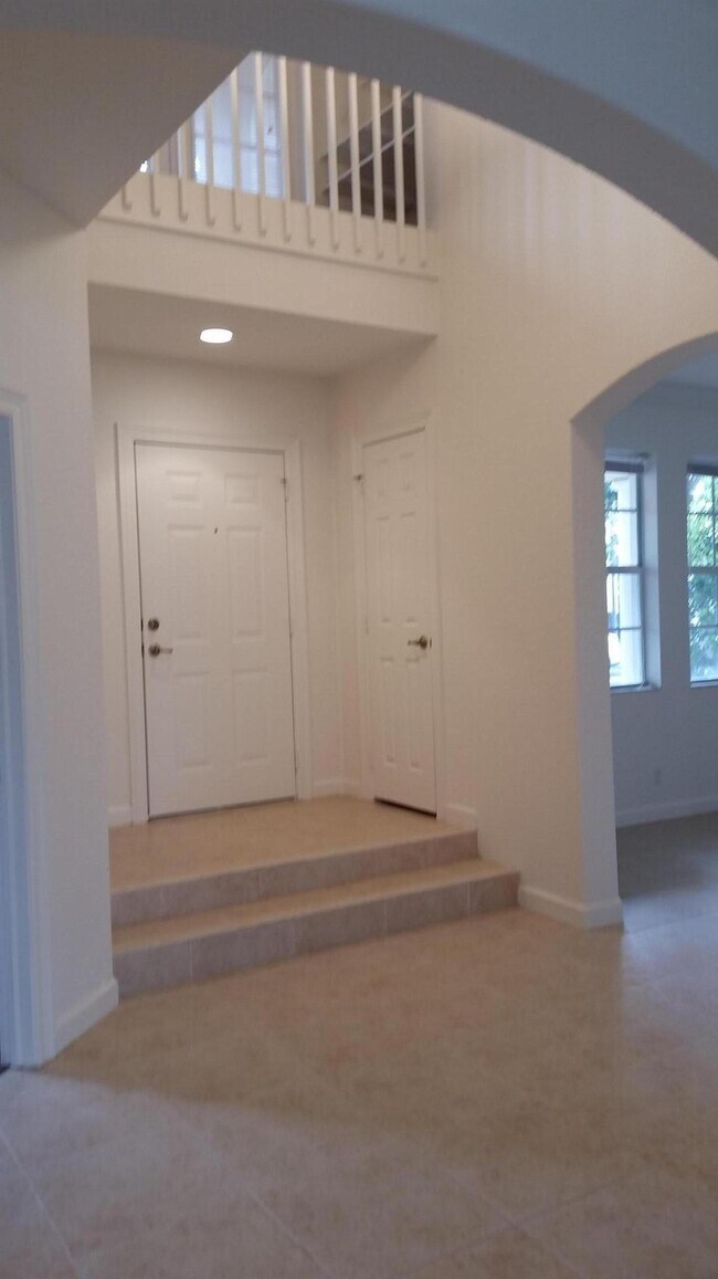 Photo - 8211 Calterra Dr