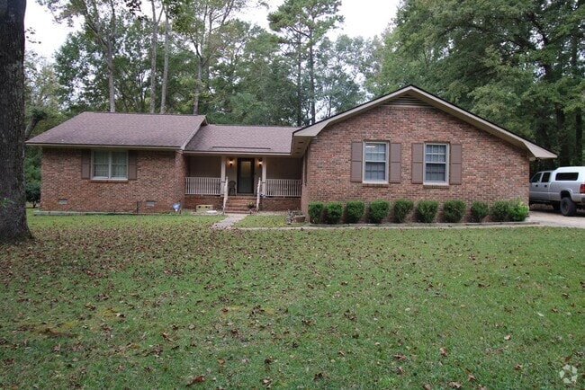 Building Photo - 2107 Tanglewood Rd Rental