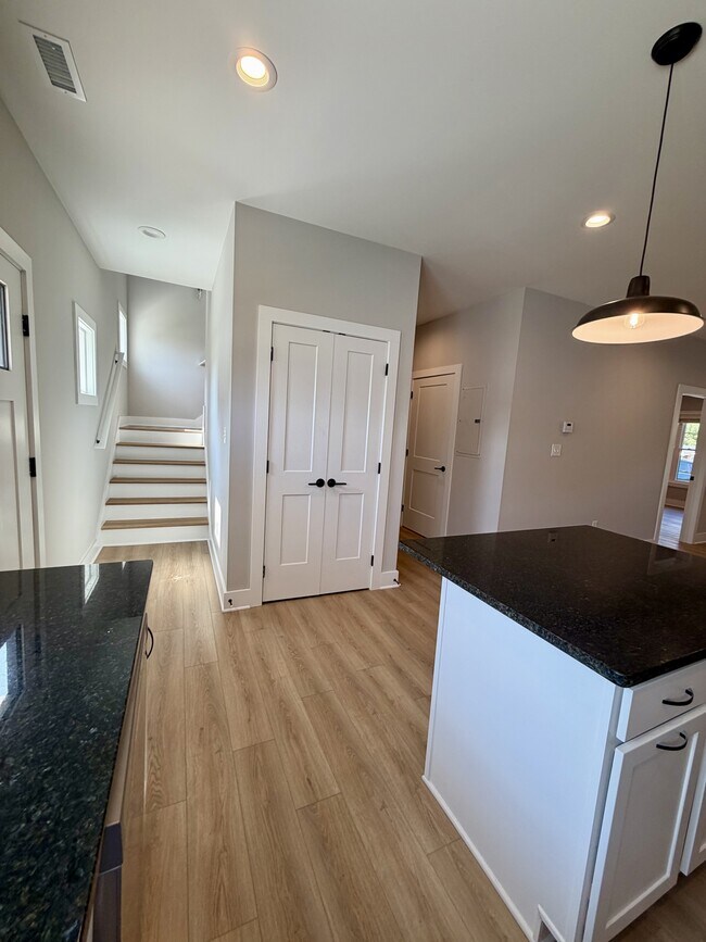 Photo - 118 Beechwood Dr Unit A