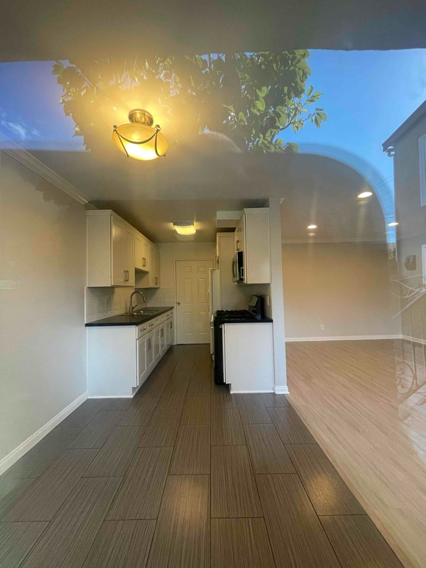 Photo - 5124 W El Segundo Blvd Unidad 1