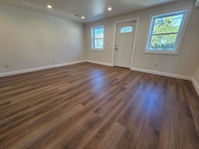 Photo - 43 W Main St Unit 43 W Main St Jeromesville