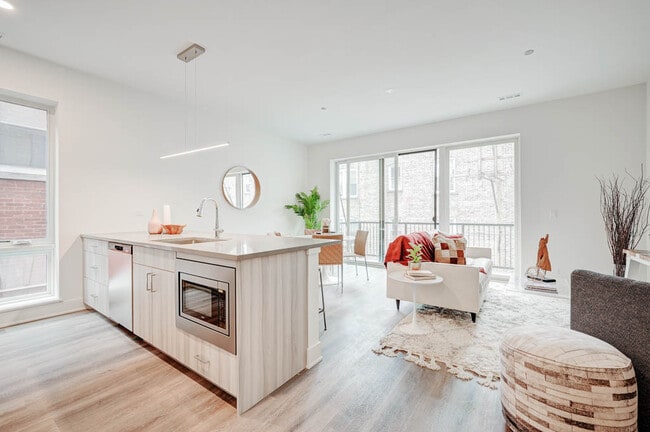 Photo - 4452 N Hazel St Unit 2