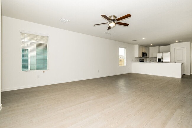 Photo - 928 Calley Pear Trl