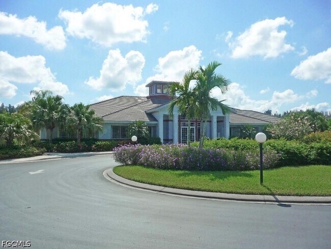 Photo - 16645 Lake Cir Dr Unit 732