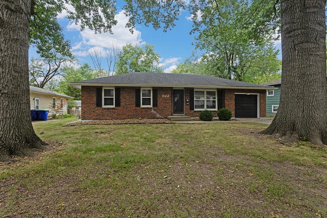 Photo - 622 NW Kay Dr