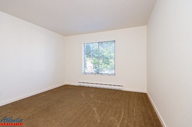 Photo - 555 S 10th St Unidad 13