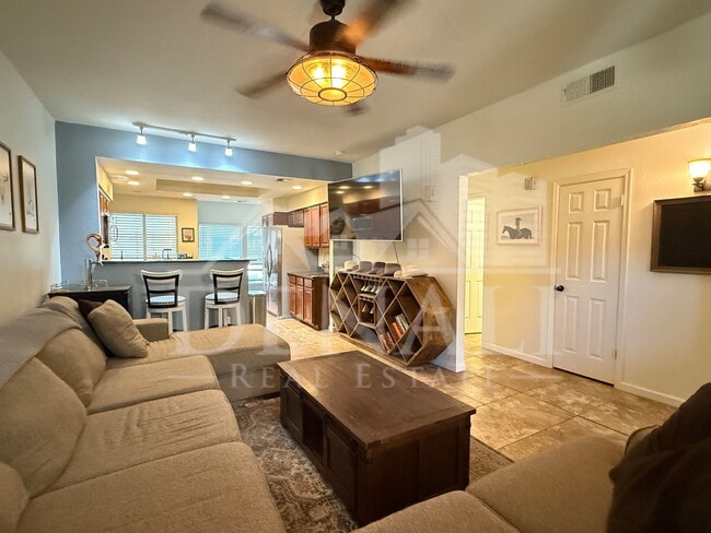 Photo - 101 N 7th St