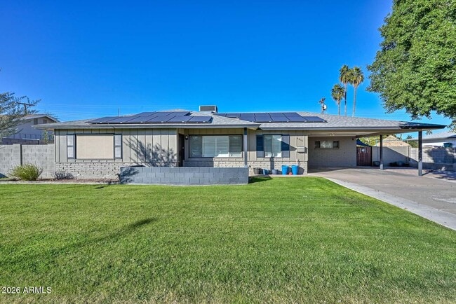 Building Photo - 6816 E Coronado Rd