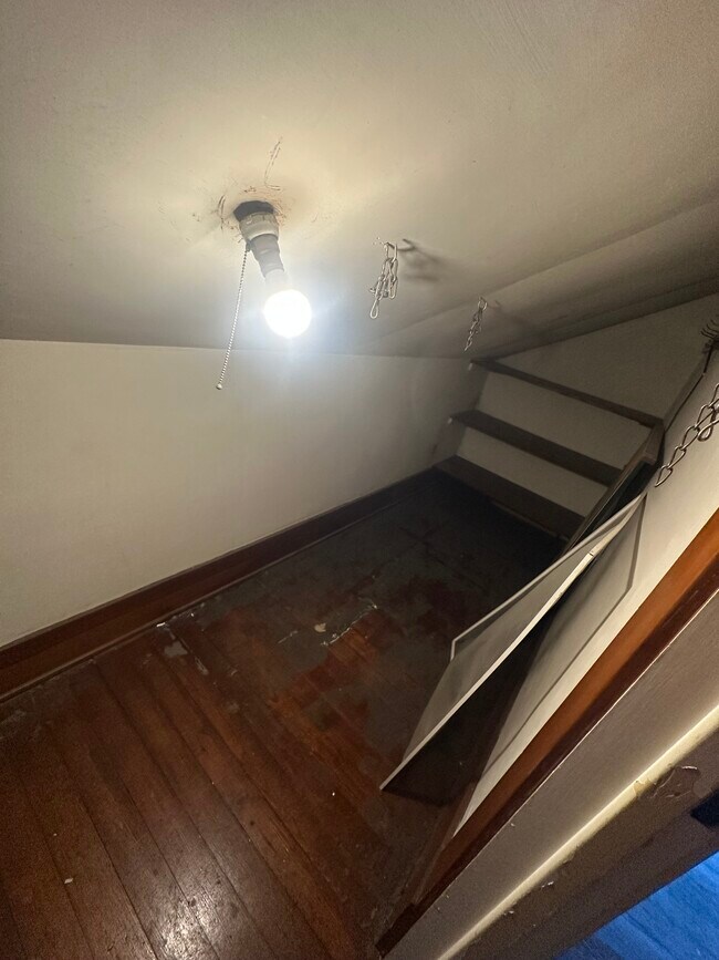 Photo - 214 N Maple St