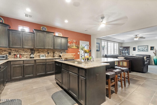 Photo - 1503 Victoria Marie Dr