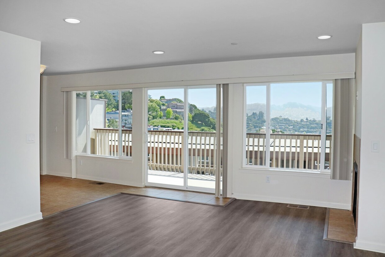 Photo - 55 Marinero Circle, Unit 104