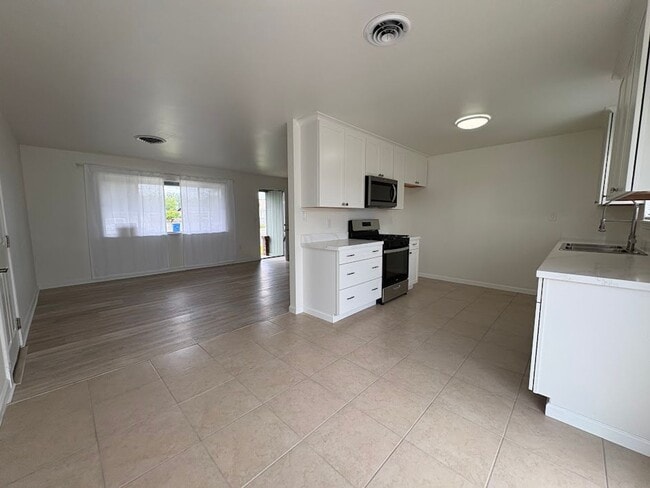 Photo - Charming 3 Bedroom Home in Galt