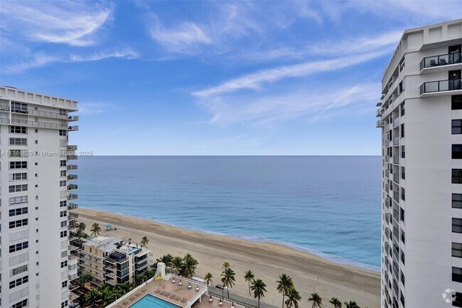 Building Photo - 2401 S Ocean Dr Unit 2402 Rental